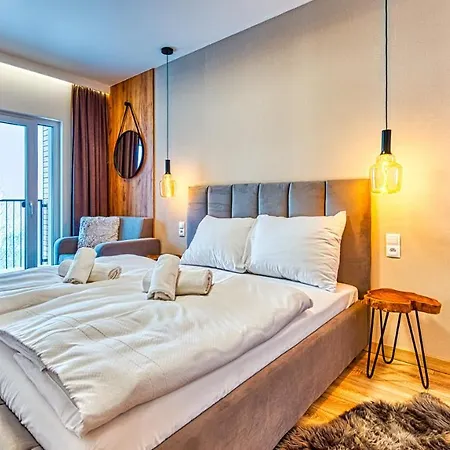 Bella Vista Z Sauną Ogólnodostępną - 5d Apartamento *